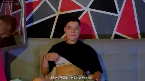 Snapshot of demimoore222 chatting on 10.21.25 DEMI online show from 10.21.25