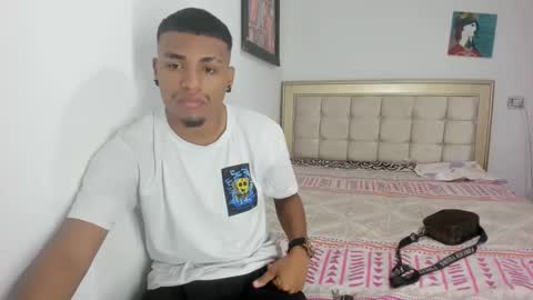 Snapshot of demol_latin chatting on 01.18.25 MASTER DAV online show from 01.18.25