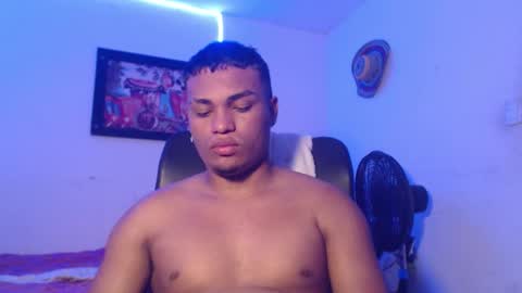 Snapshot of demol_latin chatting on 09.17.25 MASTER DAV online show from 09.17.25