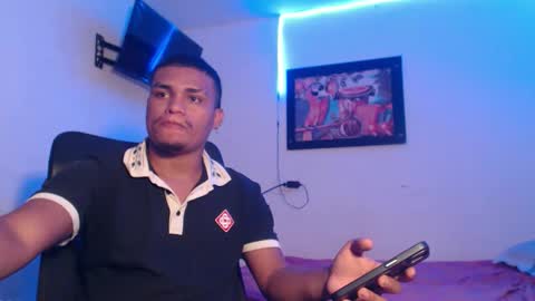 Snapshot of demol_latin chatting on 10.02.25 MASTER DAV online show from 10.02.25