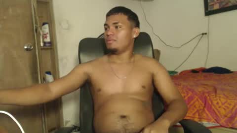 Snapshot of demol_latin chatting on 11.06.25 MASTER DAV online show from 11.06.25