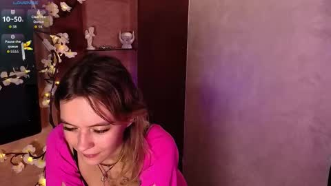 Snapshot of demonacast chatting on 11.20.25 Katrine online show from 11.20.25