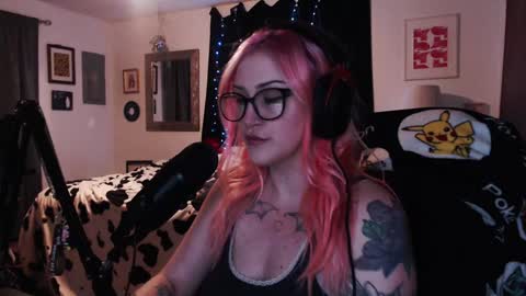 Demoness Mina online show from 01.09.25