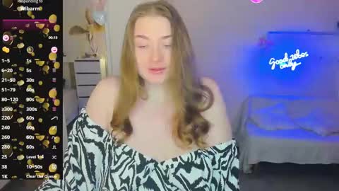 Sophie online show from 02.21.25
