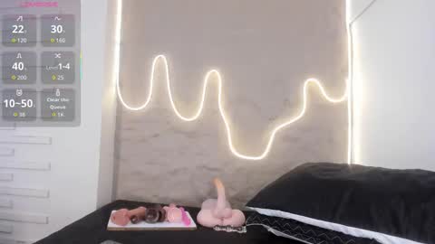 Snapshot of demy_ruiz chatting on 09.27.25 demy_ruiz online show from 09.27.25