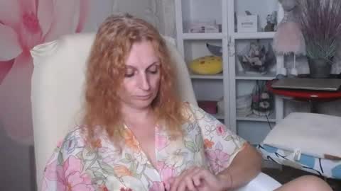 Snapshot of denhiey_here chatting on 07.28.26 denhiey online show from 07.28.26