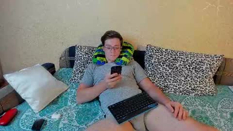 Snapshot of deni_boy99 chatting on 06.29.26 Deni online show from 06.29.26