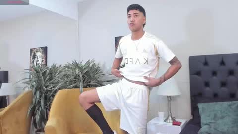 Denis Carpenter online show from 09.18.25