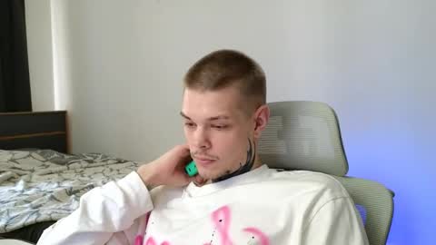 Snapshot of denis_here chatting on 05.21.26 Denis online show from 05.21.26