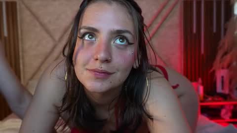 Snapshot of denisederekvip chatting on 12.22.25 Hey guys see more about us heere online show from 12.22.25