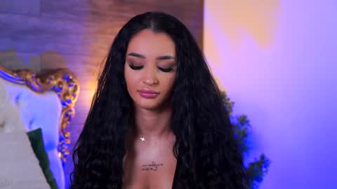 denisedevilles online show from 12.07.24