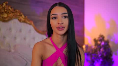 denisedevilles online show from 02.03.25