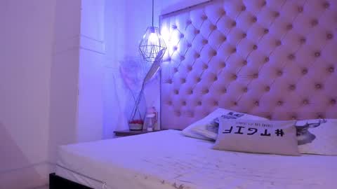 denisse_logan online show from 10.08.25