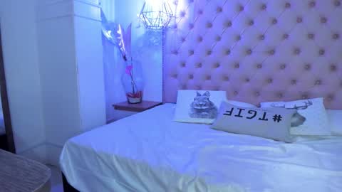 denisse_logan online show from 01.09.26