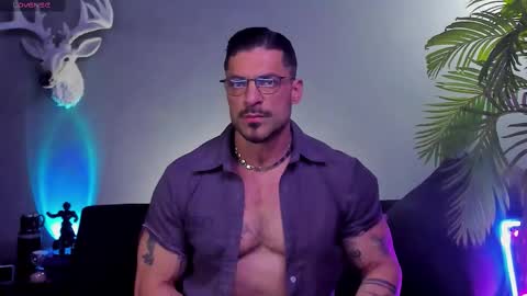 dennis_cox_ online show from 01.08.26