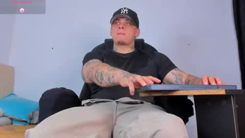 dennis munera online show from 10.03.25