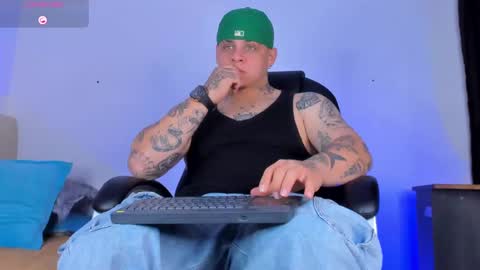 dennis munera online show from 10.12.25