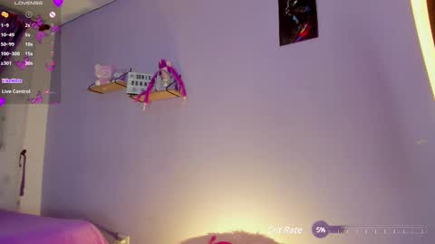Snapshot of dennisbonnet_ chatting on 03.11.25 Dennis Bonnet - Follow me online show from 03.11.25