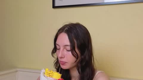 Olivia online show from 09.20.25