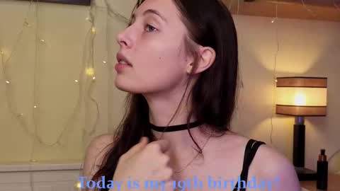 Olivia online show from 10.11.25