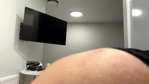 Snapshot of denniskibler chatting on 01.31.26 Denni online show from 01.31.26