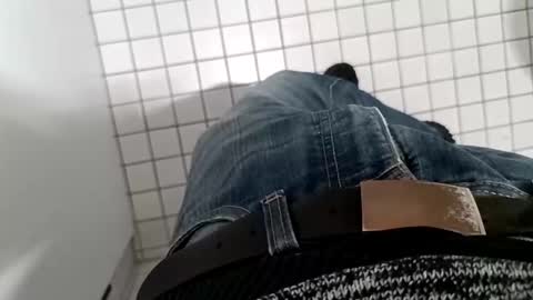 Snapshot of der_wanderer12 chatting on 10.21.25 der_wanderer12 online show from 10.21.25