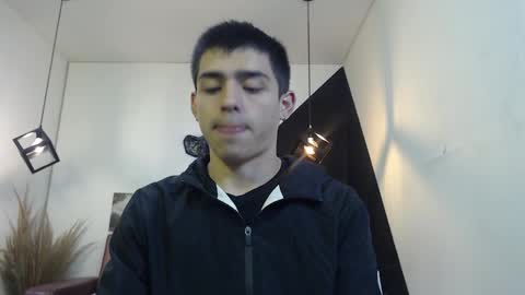 Snapshot of derek__west chatting on 10.21.25   online show from 10.21.25