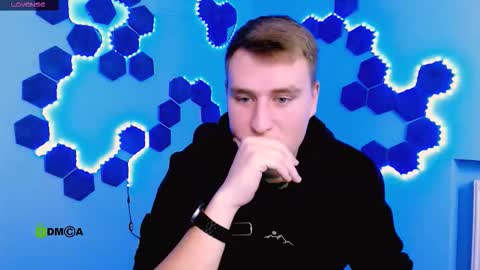 derek_hawk_ online show from 12.03.25