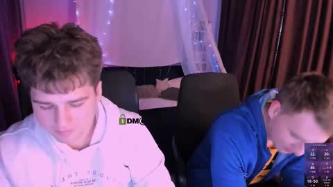 derek_hawk_ online show from 12.20.25