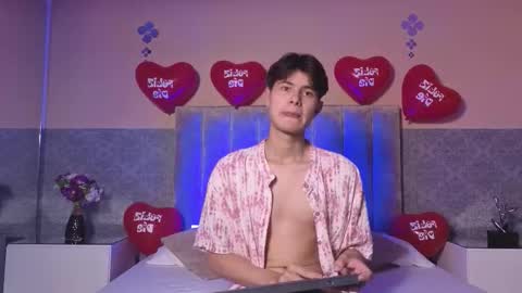 Snapshot of derek_sinn chatting on 02.16.26 derek_sinn online show from 02.16.26