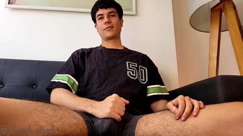 Derek independent model  online show from 01.18.25