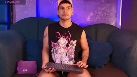derek_voss online show from 07.11.26