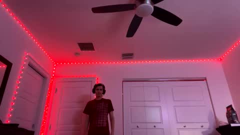 derekdings online show from 12.10.24