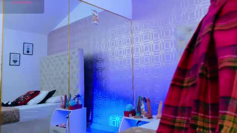 Derieri D online show from 01.06.26