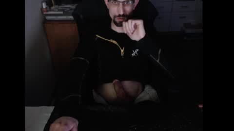 Snapshot of dermattes chatting on 02.22.25 dermattes online show from 02.22.25