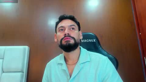 Snapshot of derrybigger_cm chatting on 11.21.25 DerryBigger CM online show from 11.21.25