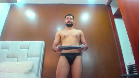 Snapshot of derrybigger_cm chatting on 02.27.26 DerryBigger CM online show from 02.27.26