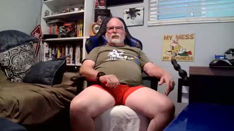 Snapshot of desertknight56 chatting on 09.25.25 D K online show from 09.25.25