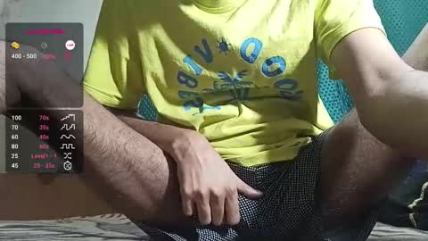 Snapshot of desi_boy799417 chatting on 02.09.25 desi_boy799417 online show from 02.09.25