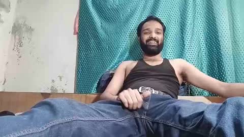 Snapshot of desi_boy799417 chatting on 03.05.25 desi_boy799417 online show from 03.05.25