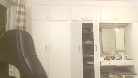 Snapshot of desiboi9 chatting on 09.20.25 desiboi9 online show from 09.20.25