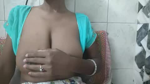 Snapshot of desiprincessaga chatting on 09.19.25 desiprincessaga online show from 09.19.25