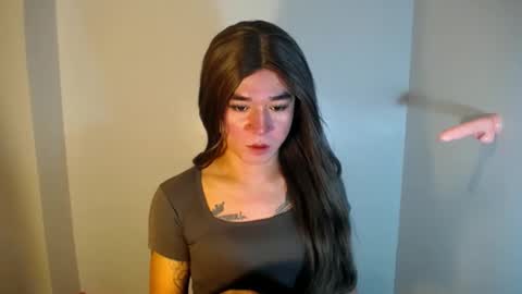 Snapshot of desirable_lorinexx chatting on 12.26.24 LORINE online show from 12.26.24