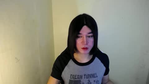 Snapshot of desirable_lorinexx chatting on 02.17.25 LORINE online show from 02.17.25