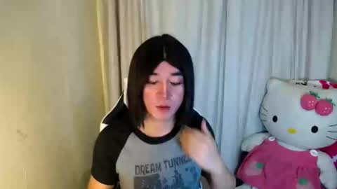 Snapshot of desirable_lorinexx chatting on 02.24.25 LORINE online show from 02.24.25