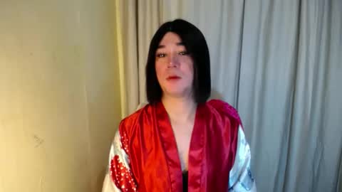 Snapshot of desirable_lorinexx chatting on 02.25.25 LORINE online show from 02.25.25