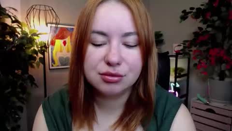 LAYLA online show from 10.02.25