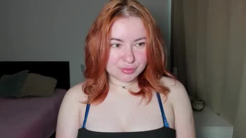 LAYLA online show from 04.10.26