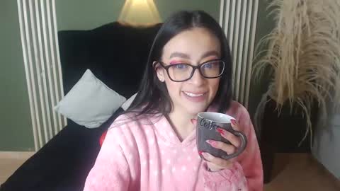 Desiring Angel online show from 01.17.25