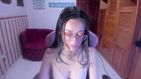 Desiring Angel online show from 11.15.25